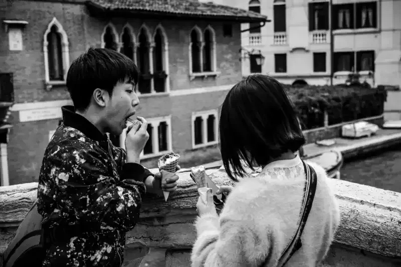 Cómo planificar un exitoso viaje de fotografía callejera con un presupuesto ajustado