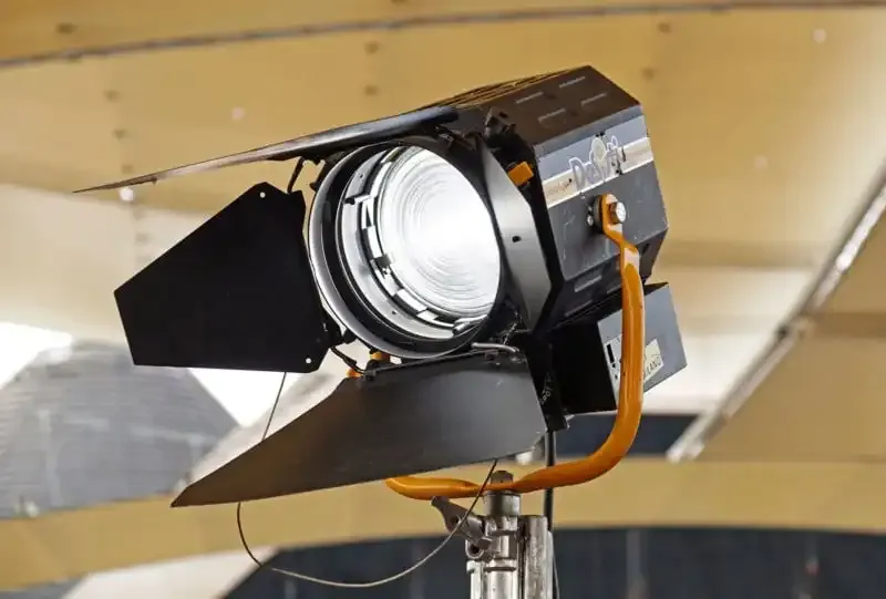 Una guía de luces de estudio en fotografía