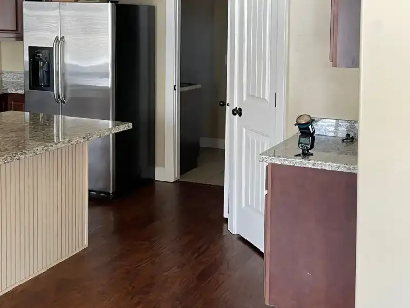 Cómo tomar fotografías de bienes raíces con HDR y flash, desde el principio hasta el final