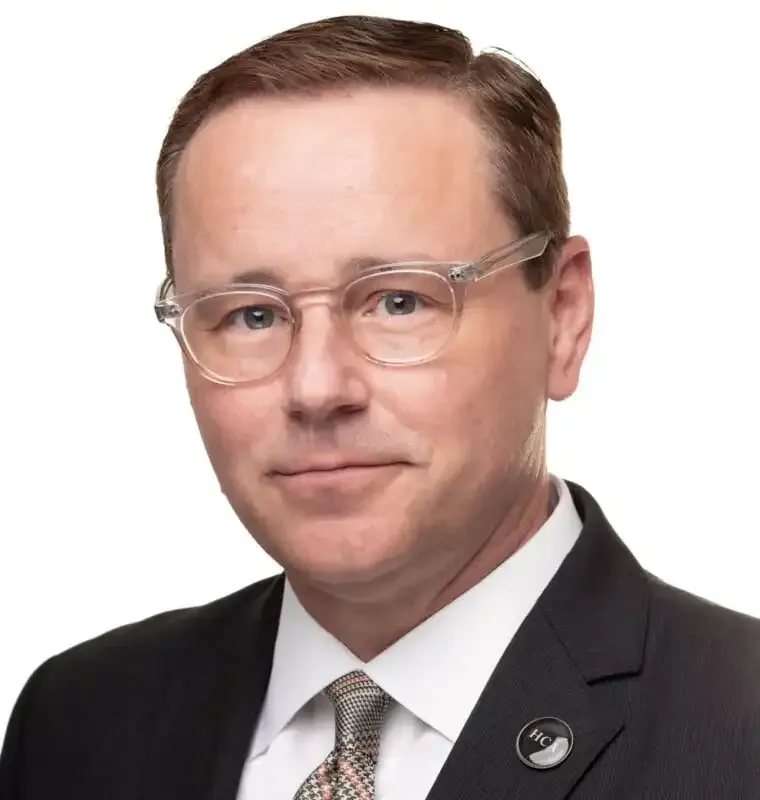 ¿Qué es la iluminación de concha y cómo usarla para fotografías de retrato?