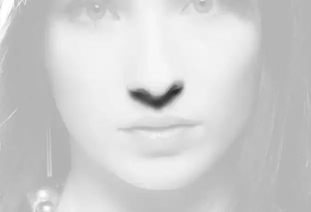 Qué es la iluminación de mariposa y cómo usarla para fotos de retratos