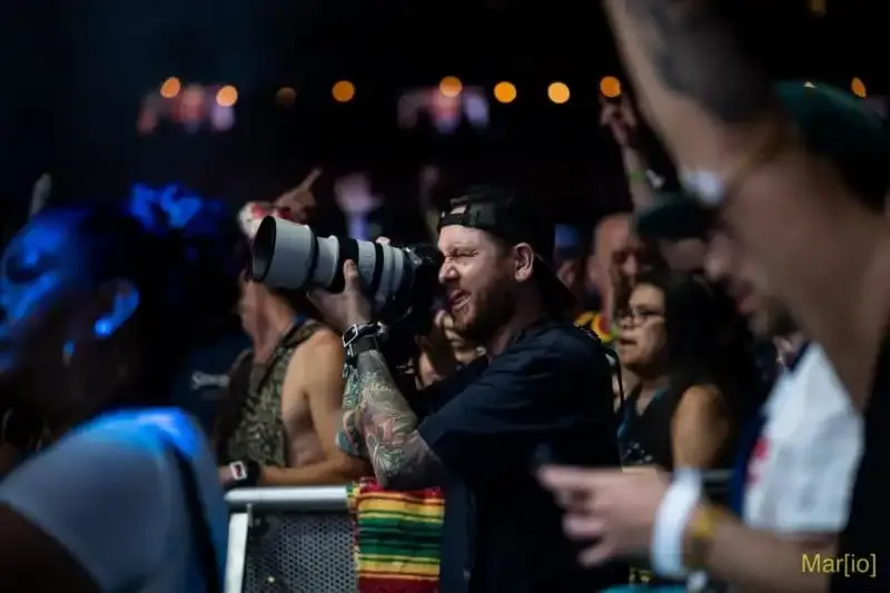 Etiqueta de fotografía de conciertos: Consejos para fotógrafos de música en el foso fotográfico