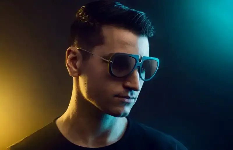 ¿Qué es la iluminación de color dividido y cómo se utiliza?