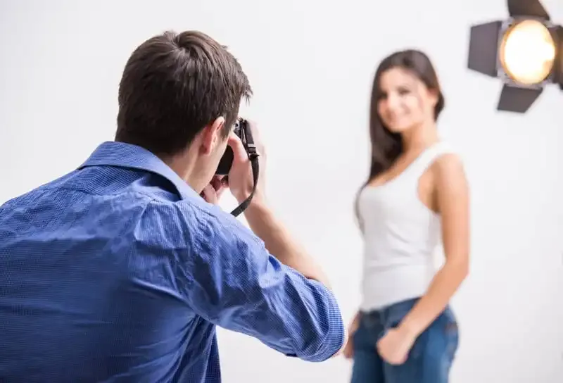 Una guía de luces de estudio en fotografía