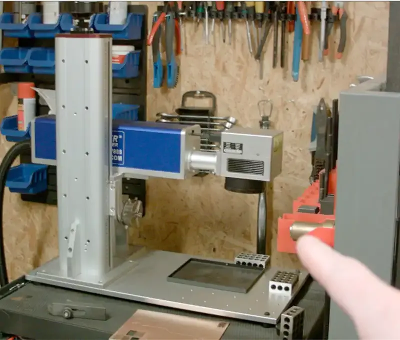 Cómo hackear una Game Boy Camera para usar lentes de cámara "reales"