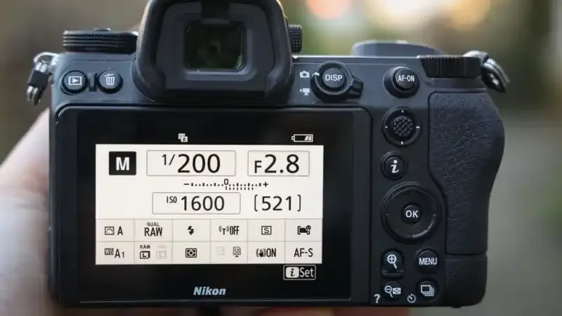 Cómo fotografiar paisajes urbanos con poca luz: el mejor equipo y técnicas.