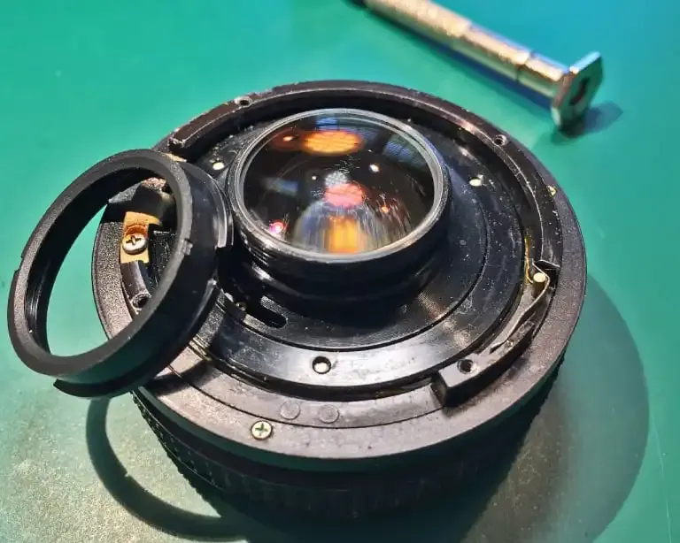 Cómo eliminar hongos de una lente