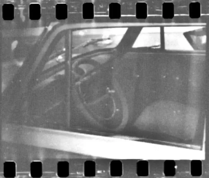 Caffenol: Una guía para revelar películas en blanco y negro con café.