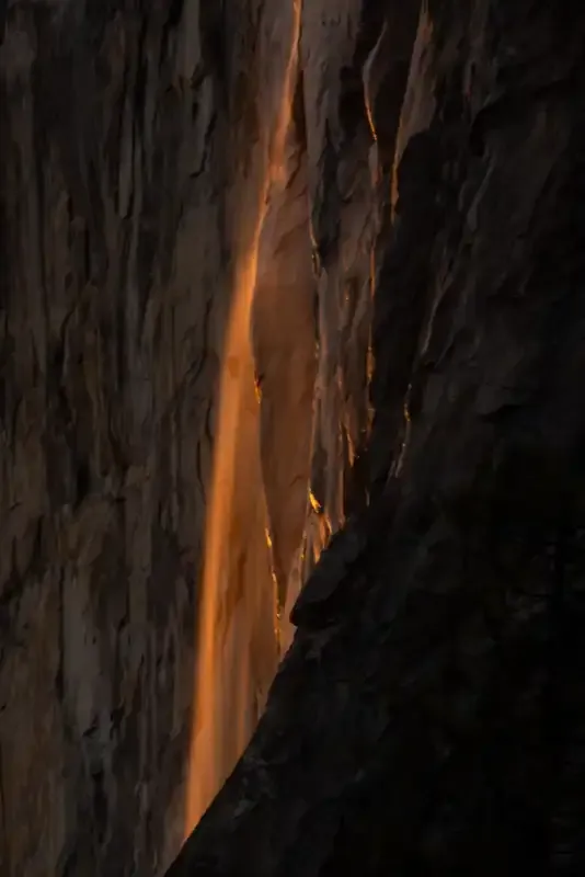 Yosemite Firefall: Guía para fotógrafos en 2023.