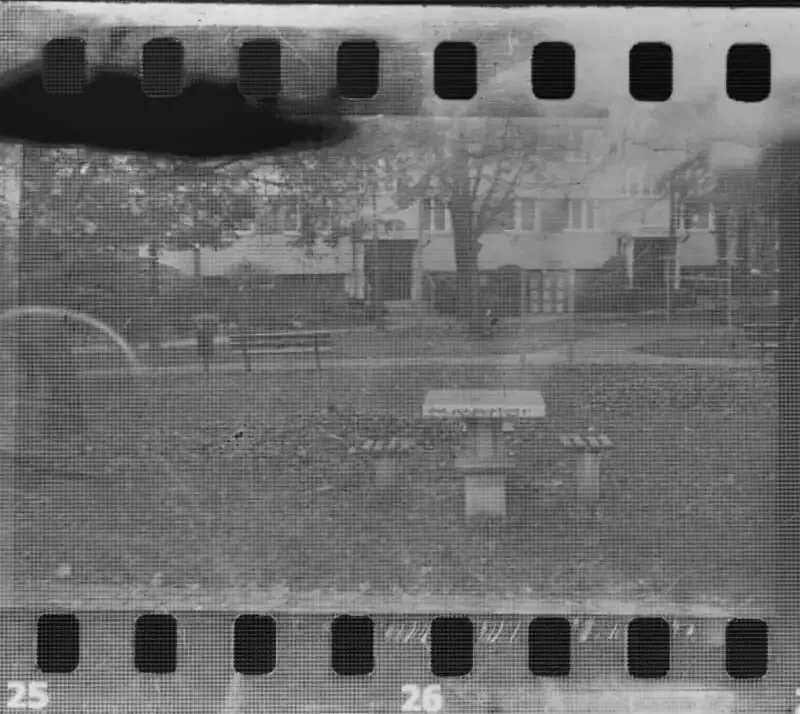 Caffenol: Una guía para revelar películas en blanco y negro con café.