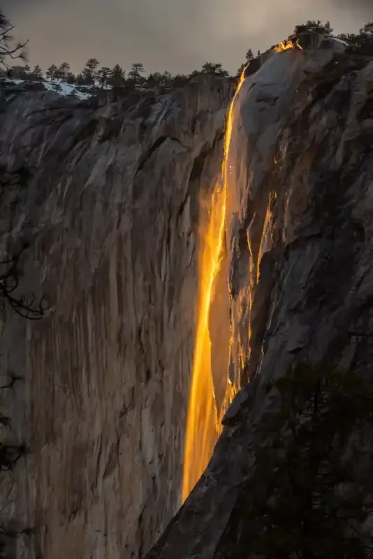Yosemite Firefall: Guía para fotógrafos en 2023.
